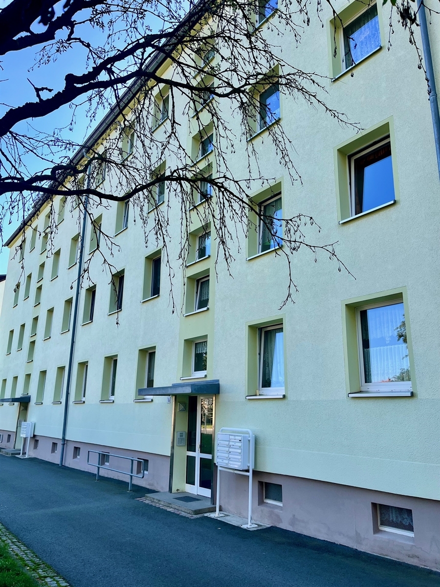 Hauptansicht der Wohnung: 4-Raum-Wohnung im Dachgeschoss ink. 10 % Kraxelrabatt