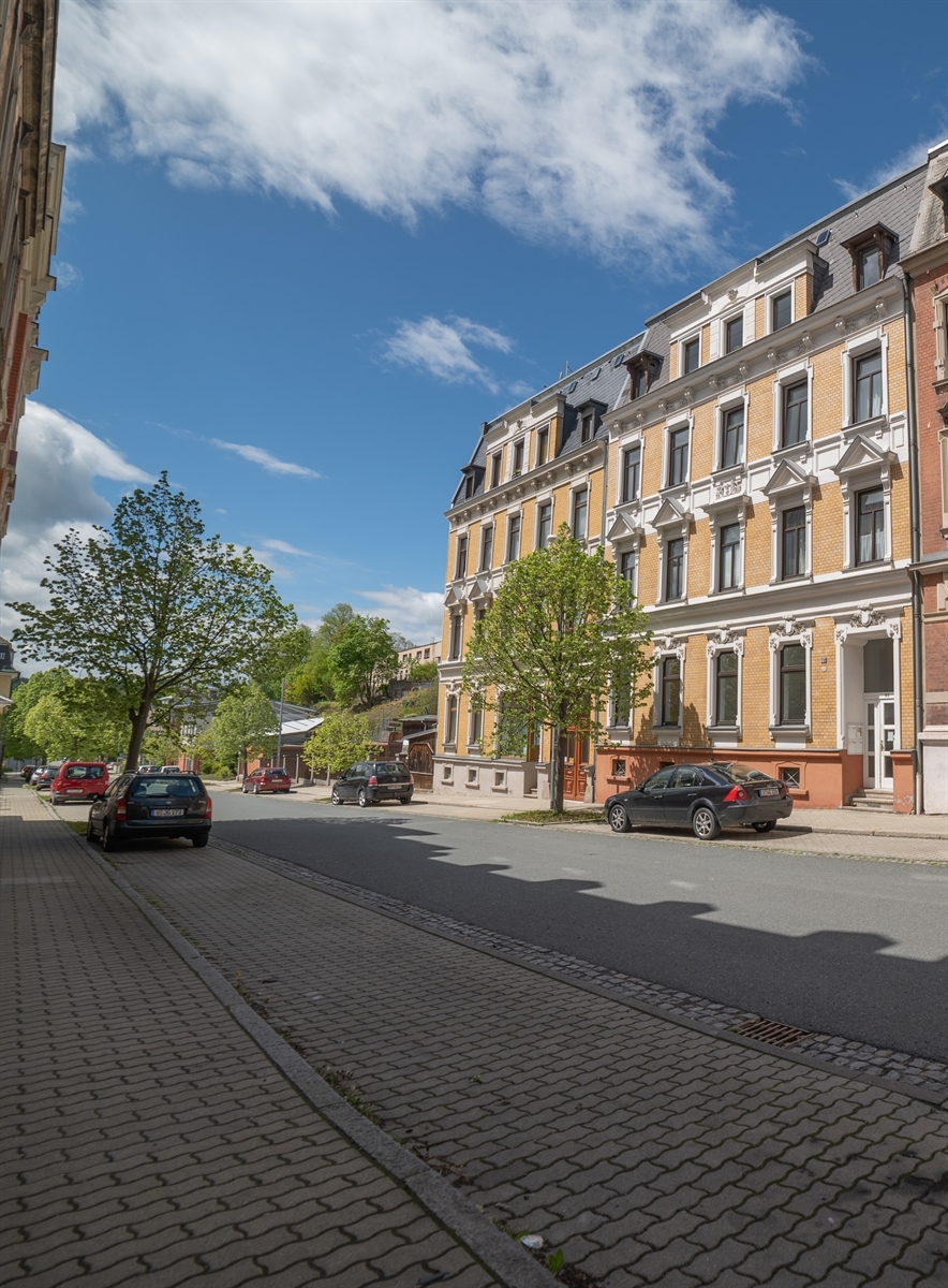 Hauptansicht der Wohnung: Zentral gelegene 2-Zimmer-Wohnung im 1. Obergeschoss